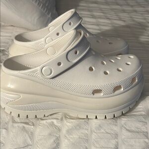 Women's White Platform Clogs crocs New size W 6